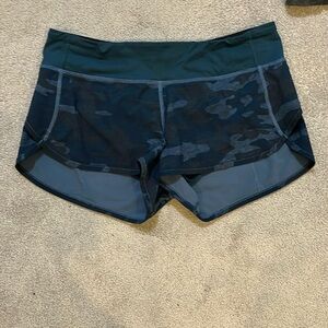 Lululemon Speed Short *4-way Stretch 2.5"